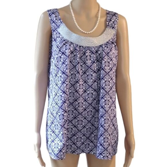 Gap Women's Size Large Royal Blue and White Print Scoop Neck Flowy Tank Top - Picture 1 of 10